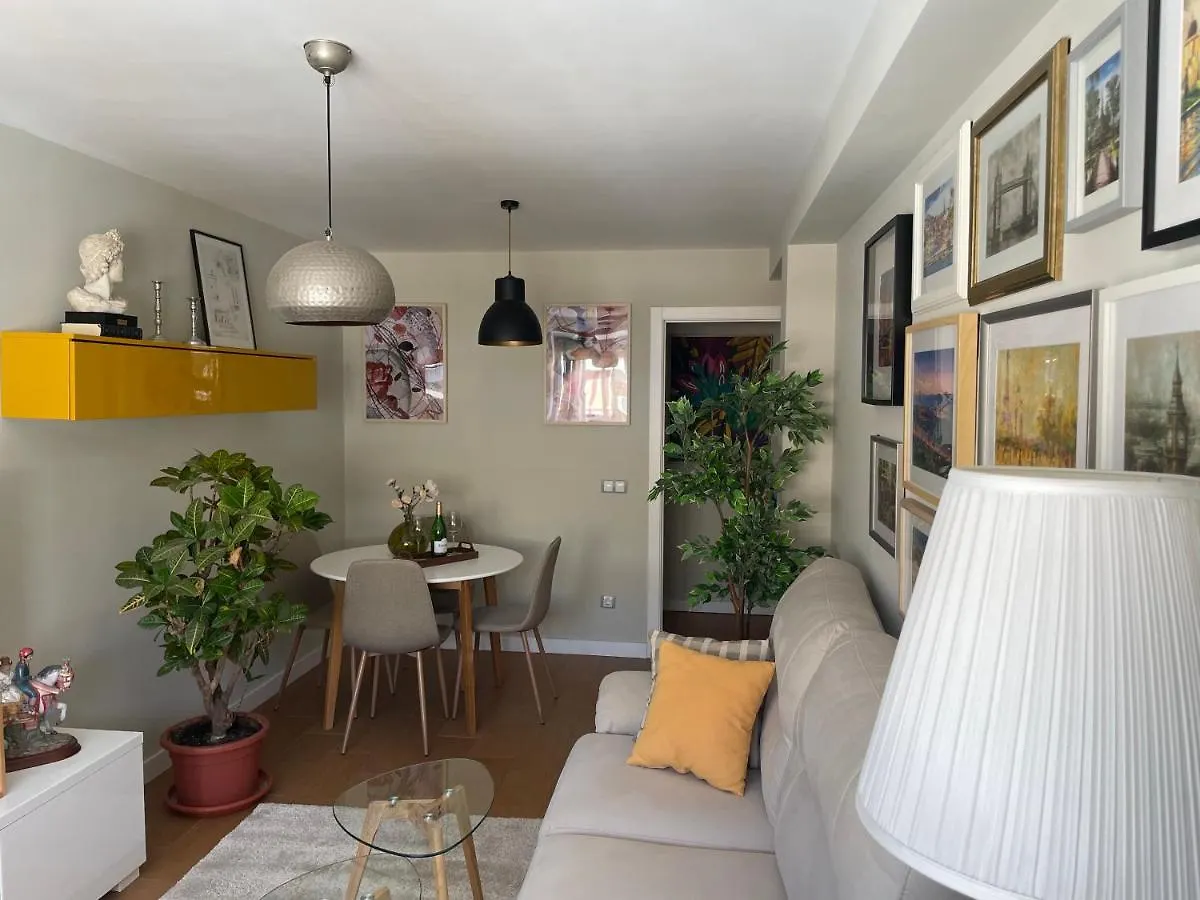 Hispalis Triana “Autentica” Seville Apartment